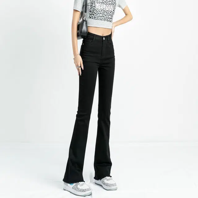 M JEANS STUDIOS 7 CleanFit