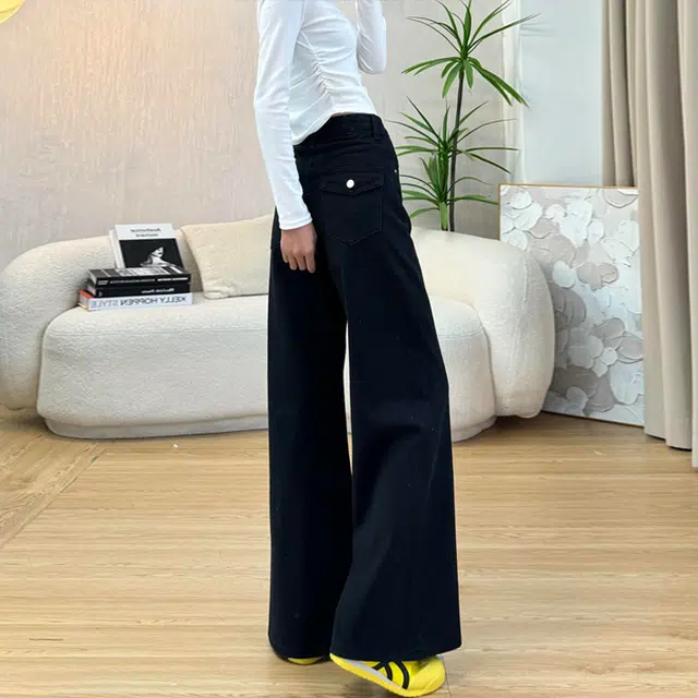 M JEANS STUDIOS 7 CleanFit