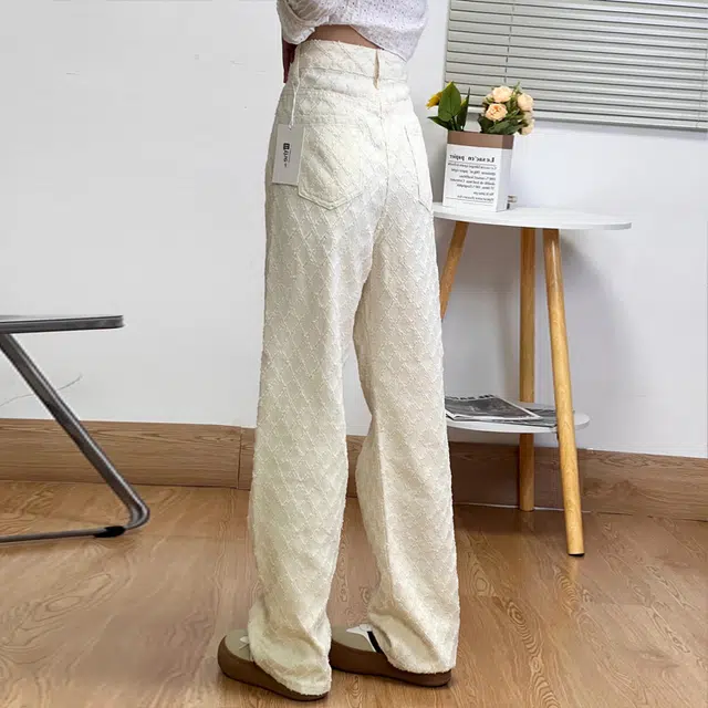 M JEANS STUDIOS 7 CleanFit