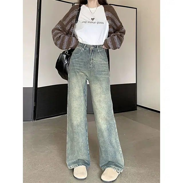 M JEANS STUDIOS 7 2025