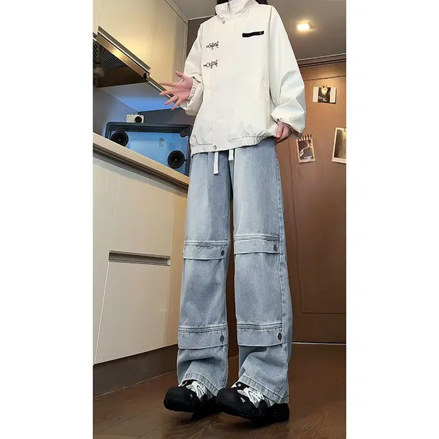 M JEANS STUDIOS 7 vibe