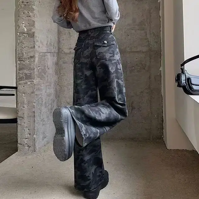 M JEANS STUDIOS 7 CleanFit