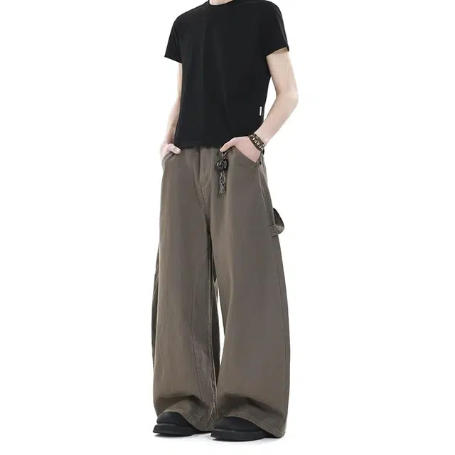 M JEANS STUDIOS 7