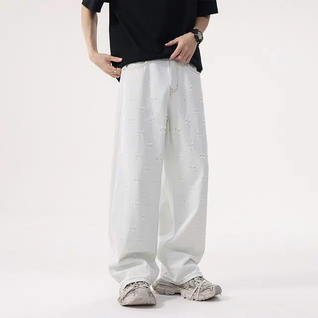 M JEANS STUDIOS 7