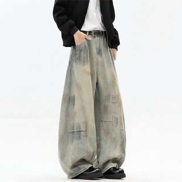 M JEANS STUDIOS 7 2025
