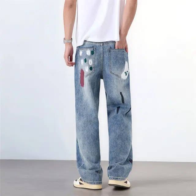 M JEANS STUDIOS 7