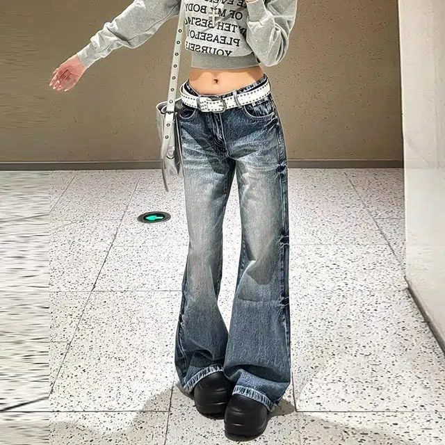 M JEANS STUDIOS 7 CleanFit
