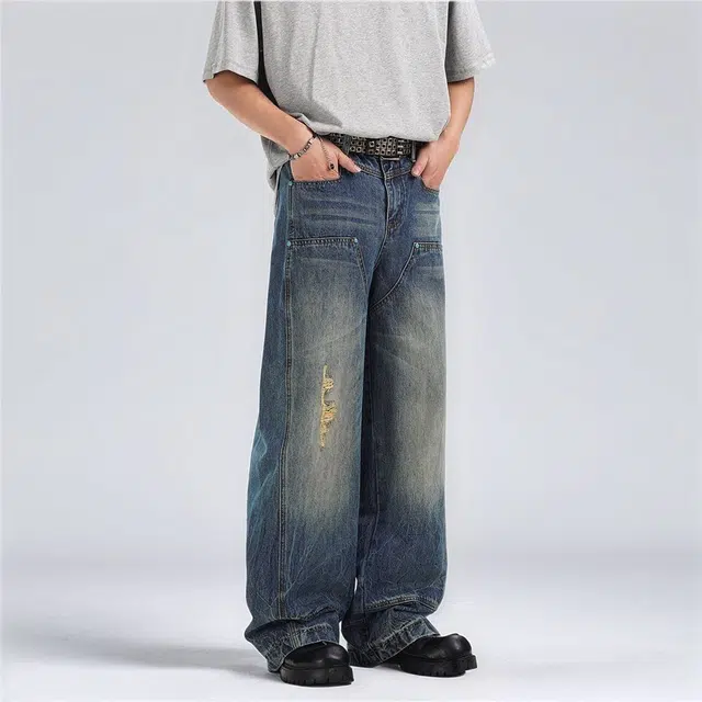 M JEANS STUDIOS 7