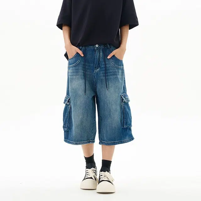M JEANS STUDIOS 7