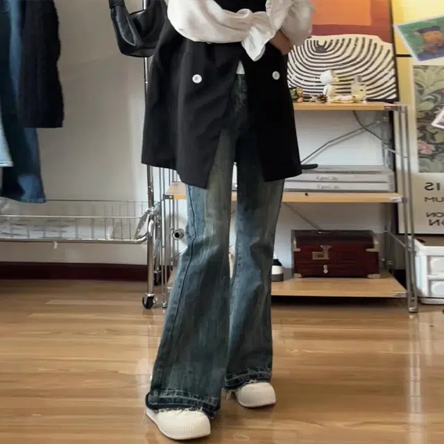 M JEANS STUDIOS 7 CleanFit