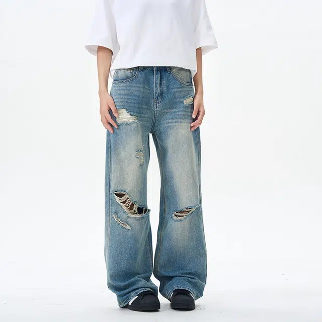 M JEANS STUDIOS 7 vibe