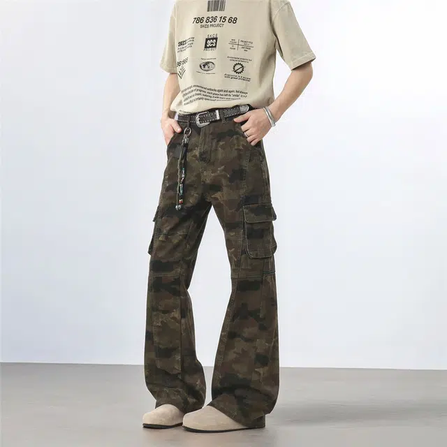 M JEANS STUDIOS 7