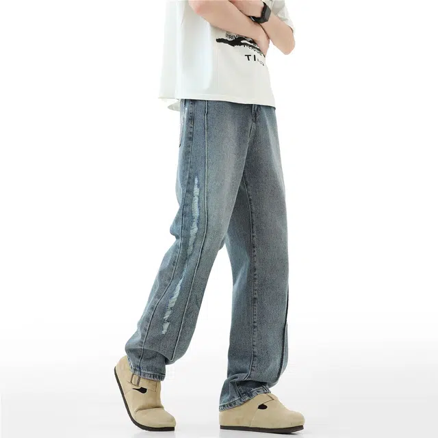 M JEANS STUDIOS 7