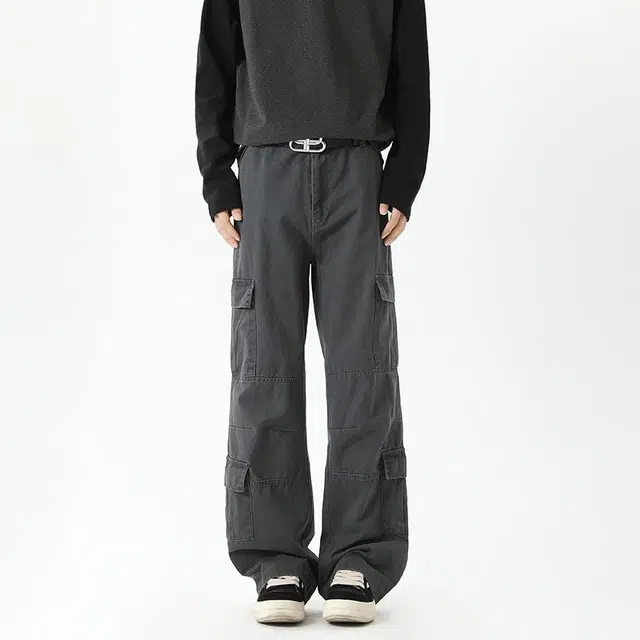 M JEANS STUDIOS 7