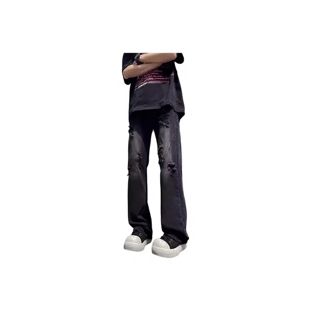 M JEANS STUDIOS 7