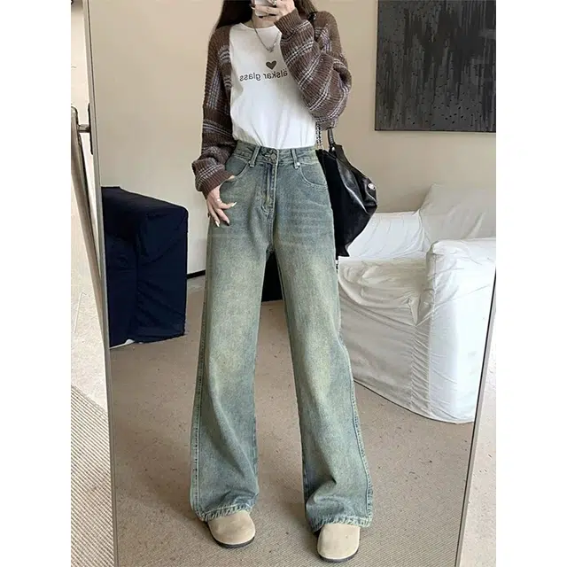M JEANS STUDIOS 7 2025