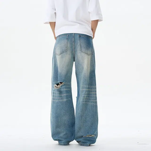 M JEANS STUDIOS 7 vibe