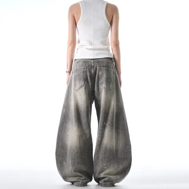 M JEANS STUDIOS 7