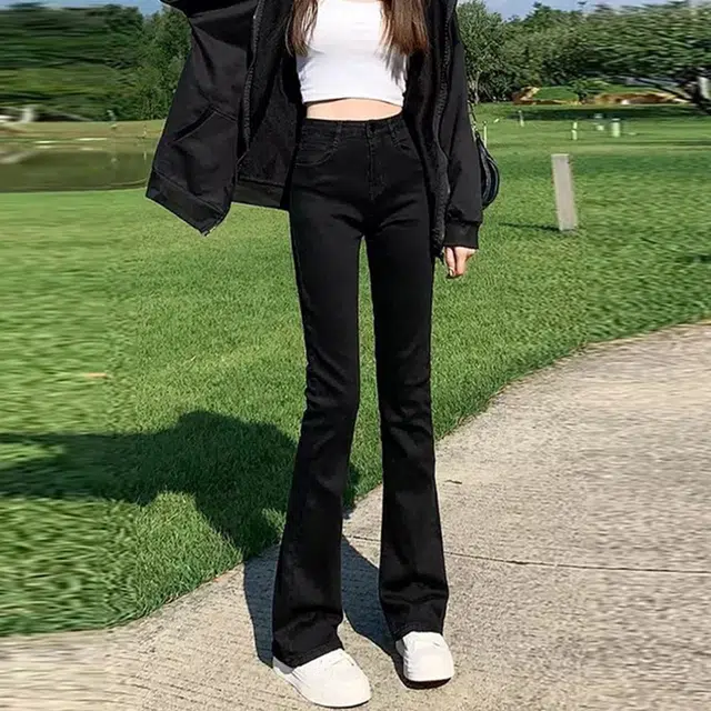 M JEANS STUDIOS 7 CleanFit