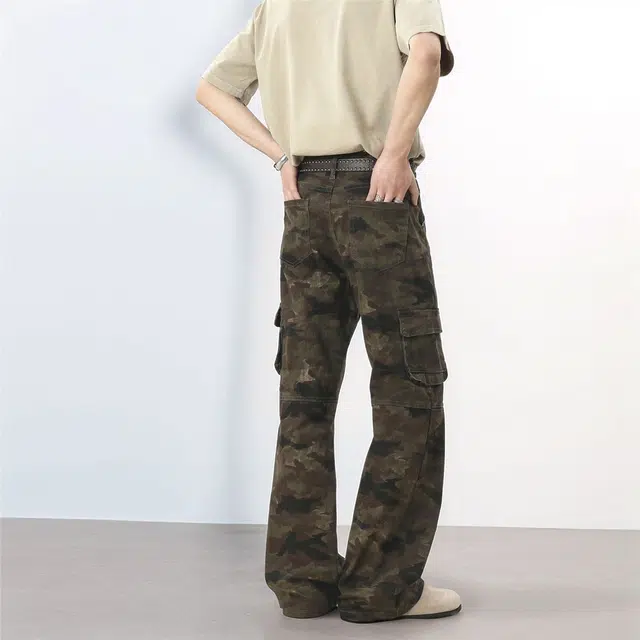 M JEANS STUDIOS 7