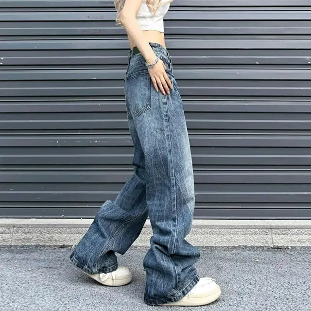 M JEANS STUDIOS 7 CleanFit