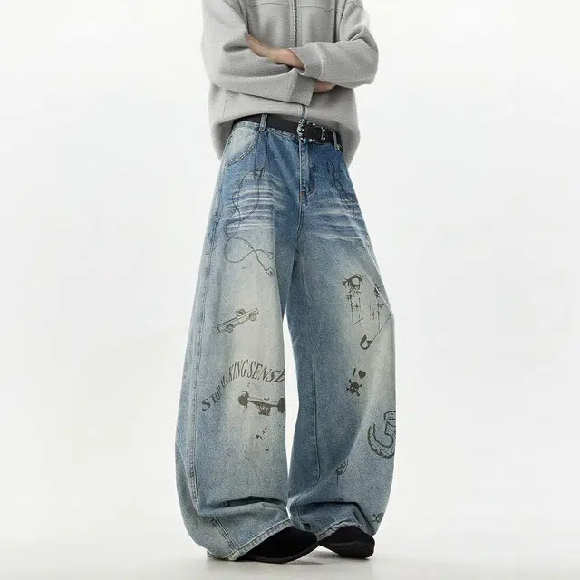 M JEANS STUDIOS 7 2025