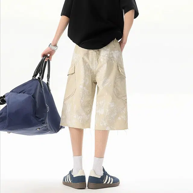M JEANS STUDIOS 7