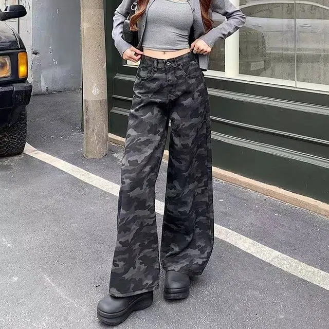 M JEANS STUDIOS 7 CleanFit