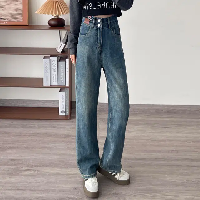 M JEANS STUDIOS 7 CleanFit