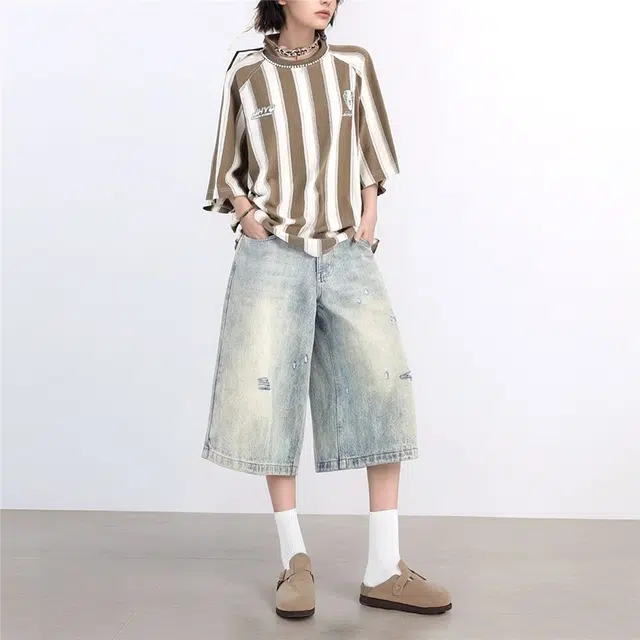 M JEANS STUDIOS 7