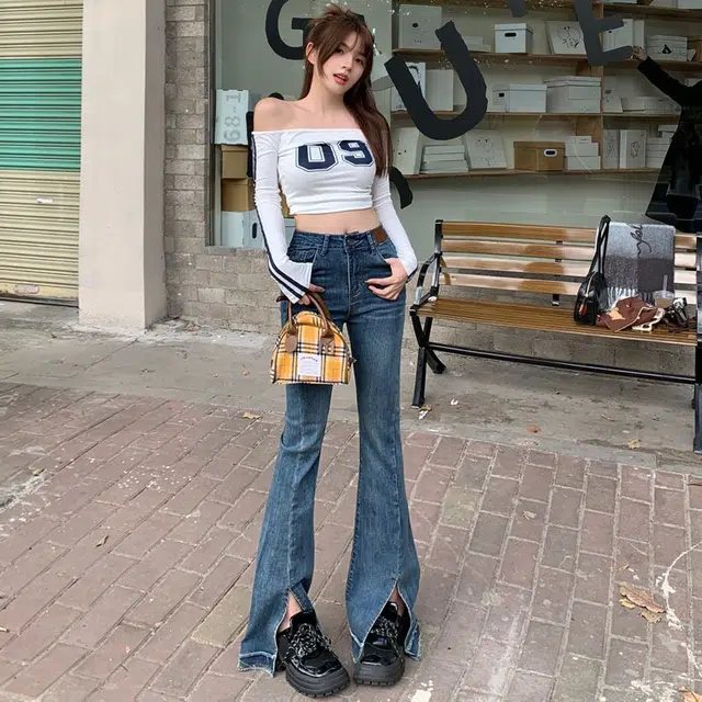 M JEANS STUDIOS 7 2025
