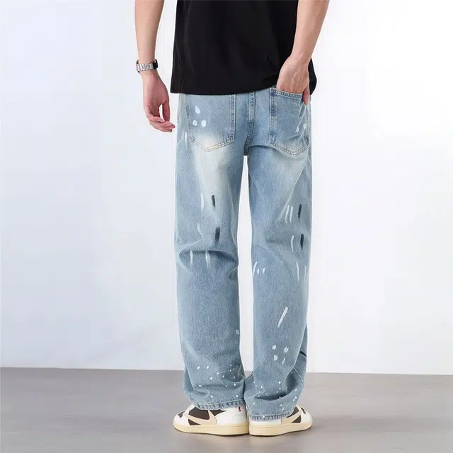 M JEANS STUDIOS 7