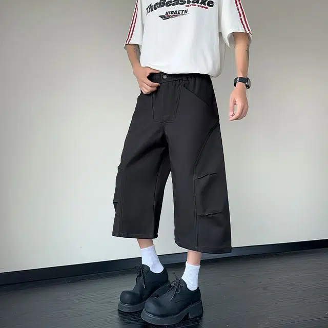M JEANS STUDIOS 7 vibe