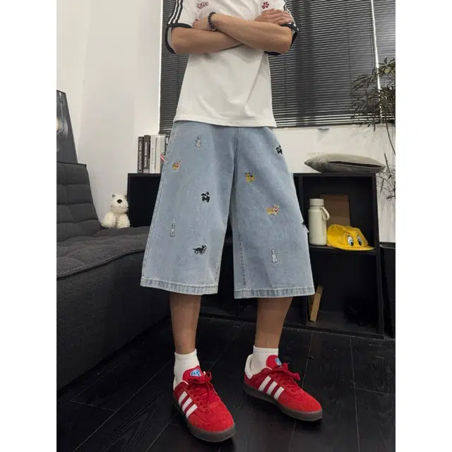 M JEANS STUDIOS 7 cleanfit