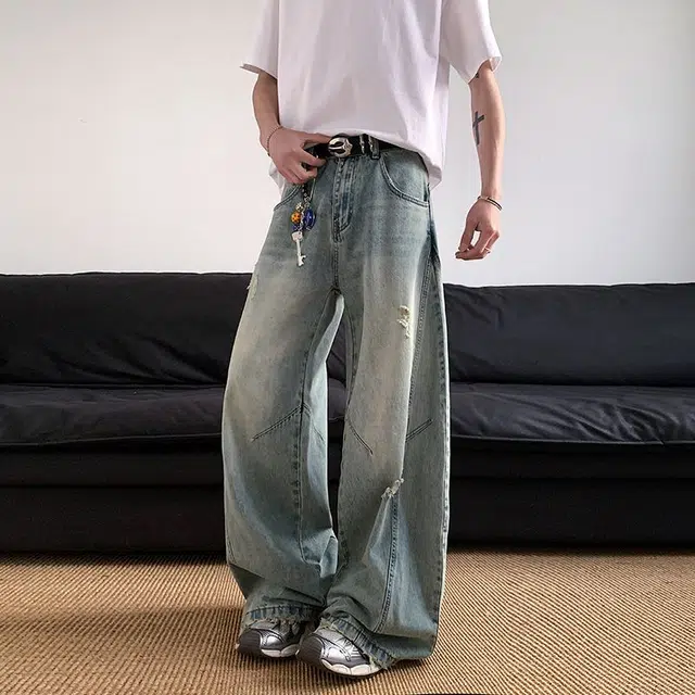 M JEANS STUDIOS 7 vibe