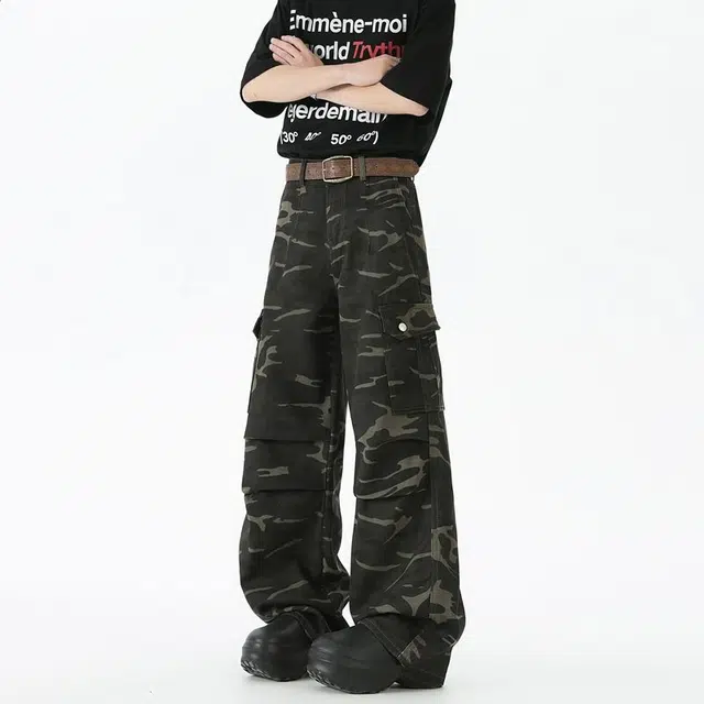 M JEANS STUDIOS 7 vibe