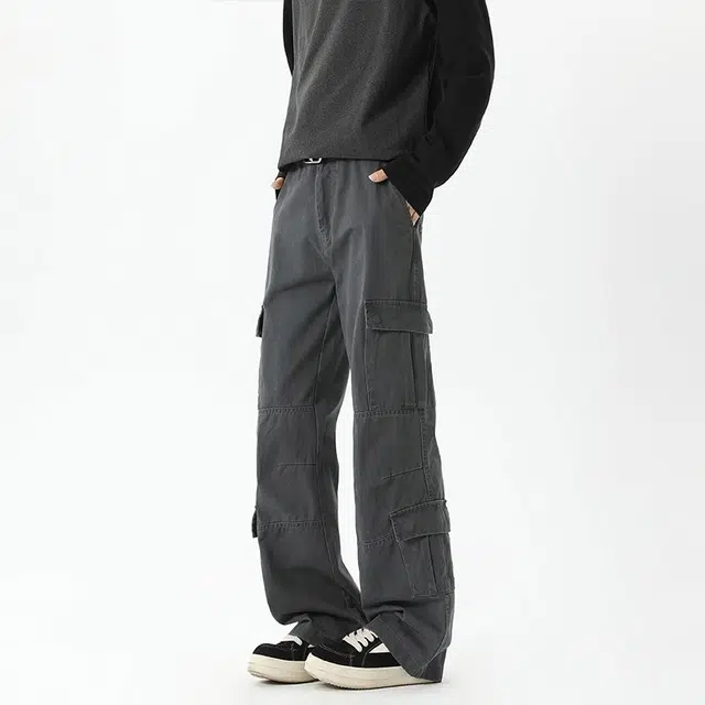 M JEANS STUDIOS 7