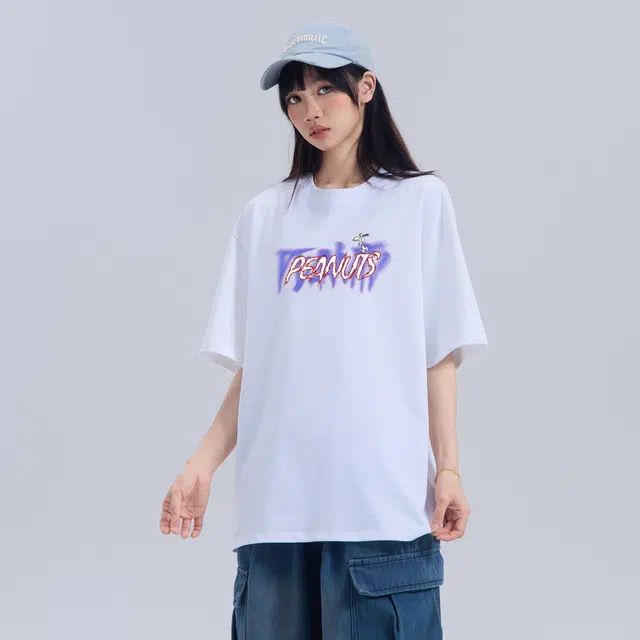SNOOPY LogoT