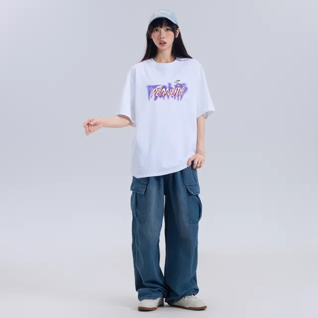 SNOOPY LogoT