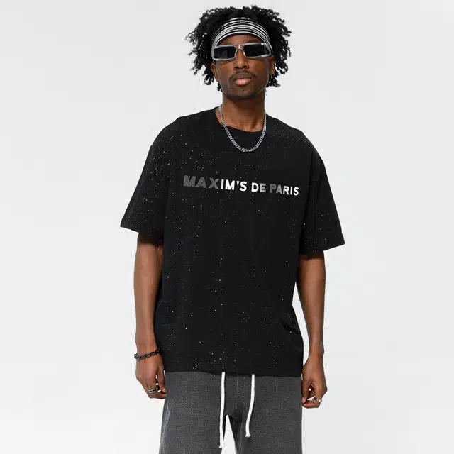 maxim's de paris LogoT