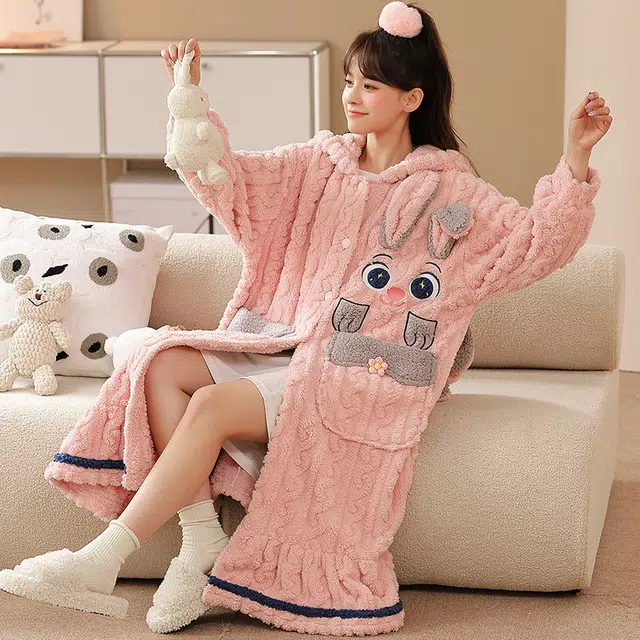 俞兆林 可爱小兔卡通高级感柔软保暖珊瑚绒长款连帽睡衣浴袍甜美少女舒适家居服睡袍 秋冬季 女款