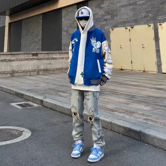 木木兔 美式街头复古破洞水洗做旧牛仔裤 男款