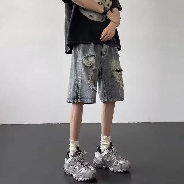 木木兔 美式复古破洞潮牌休闲百搭阔腿小众设计五分牛仔短裤 男款