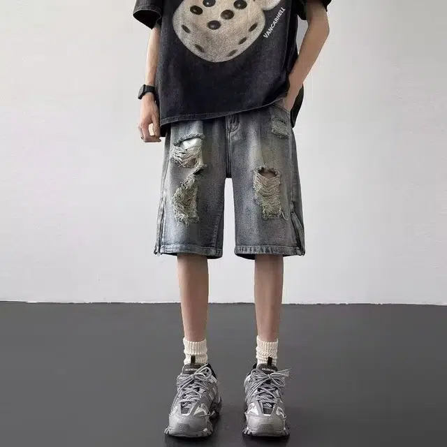 木木兔 美式复古破洞潮牌休闲百搭阔腿小众设计五分牛仔短裤 男款