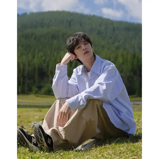 木木兔 美式春秋季慵懒风休闲上衣宽松百搭外套笑脸条纹长袖衬衫 男女同款