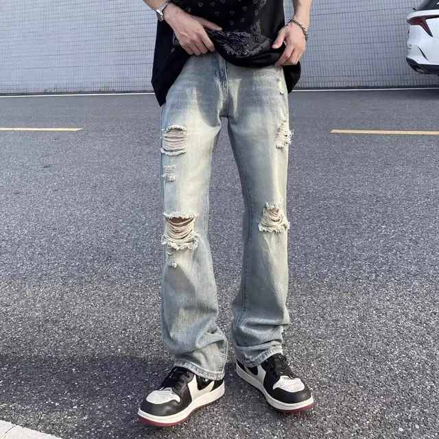 木木兔 美式水洗复古高街破洞舒适牛仔裤 男款