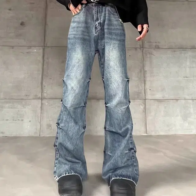 木木兔 美式高街复古水洗褶皱牛仔裤 男款