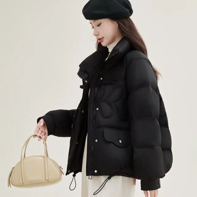 鸭鸭 时尚百搭可爱少女学生日常通勤宽松立领柔软舒适保暖轻盈羽绒服 女款