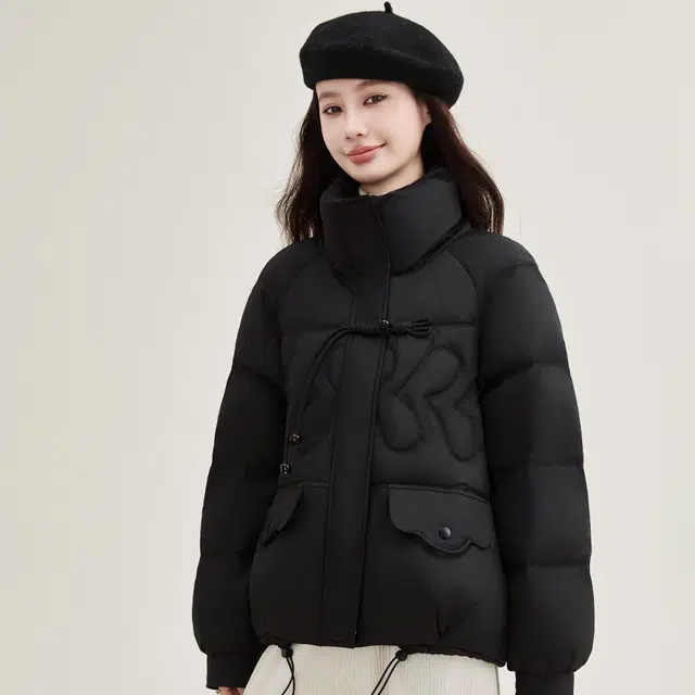 鸭鸭 时尚百搭可爱少女学生日常通勤宽松立领柔软舒适保暖轻盈羽绒服 女款