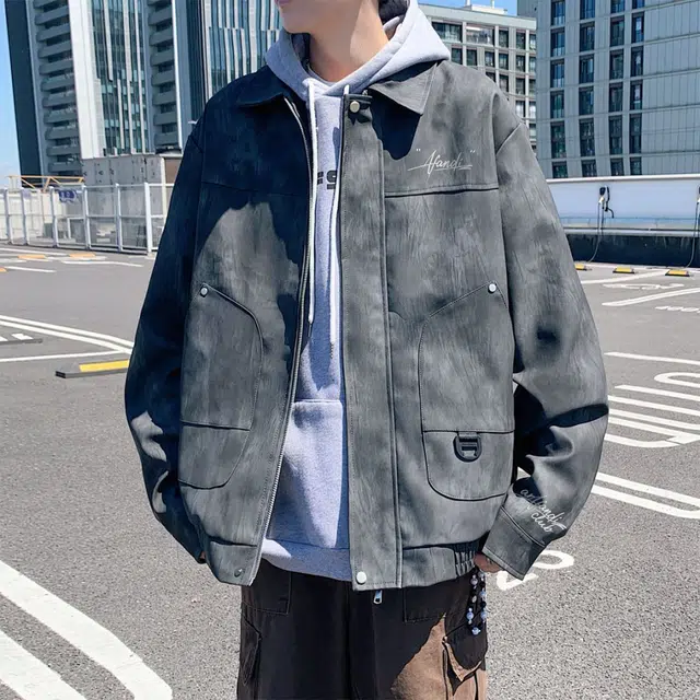 阿凡迪 仿刺绣美式高街复古时尚潮流创意手写签名体袖口印花保暖耐磨绒感落肩翻领长袖拉链舒适百搭休闲学院风夹克外套 男女同款